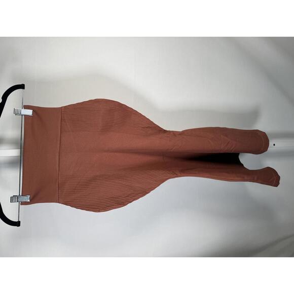NWT Halara Rust Mermaid Body Con Midi Skirt Size Small - Picture 4 of 8